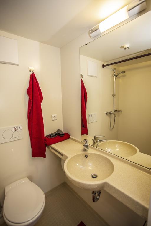 Boardinghouse Remchingen Baan Arun Apartment Exterior photo